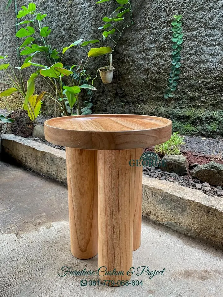 Side Table Flicker