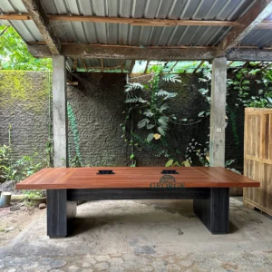 Meeting Table mavero