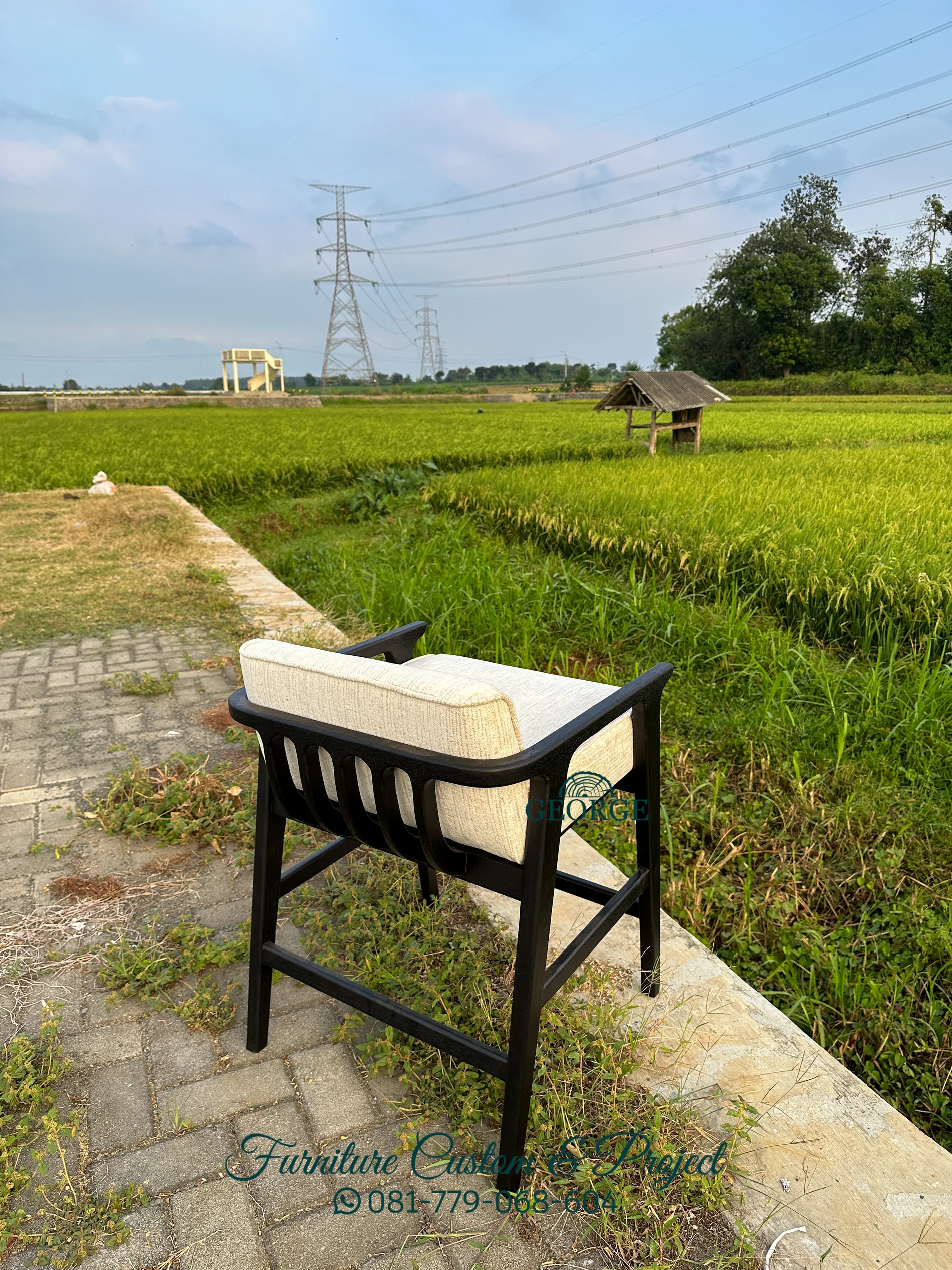Chair Sadana - Gambar 2