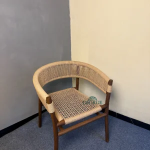 Chair Aruna